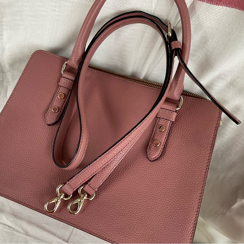 Kate Spade leather bag. Excellent like new condition